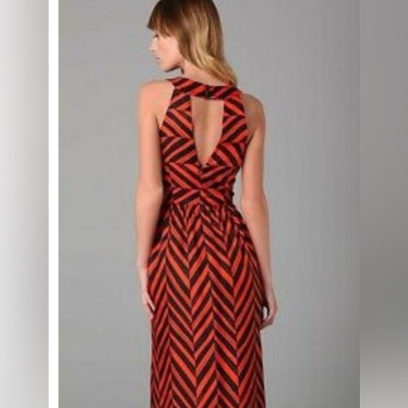 Milky Caroline chevron dress size 2 - Picture 2 of 5